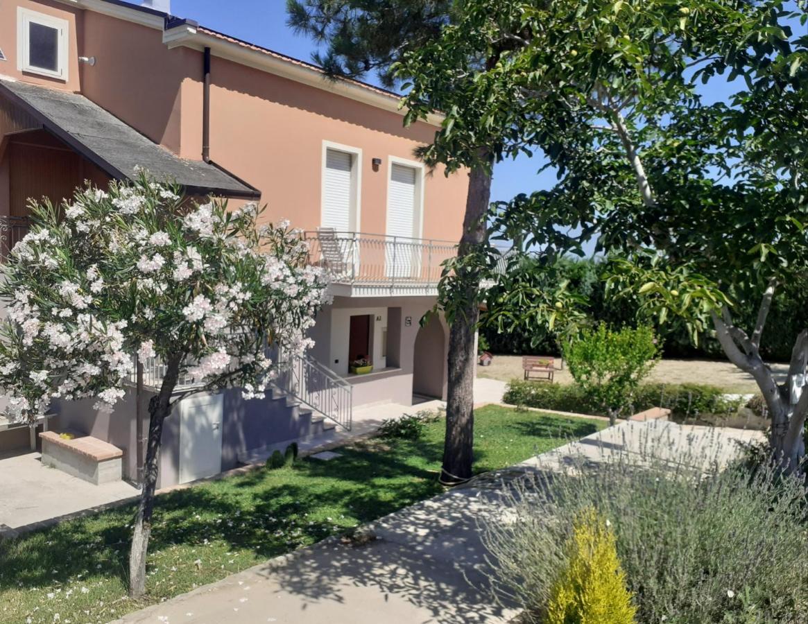 Villa Nonno Nicola Montenero di Bisaccia Buitenkant foto